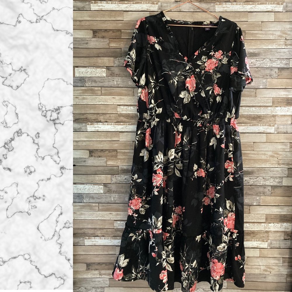 Roaman’s Mock Wrap Shirred Waist Floral Dress Size 16W